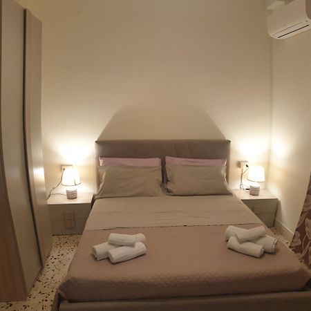 パレルモ Stella Maris Bed & Breakfast エクステリア 写真